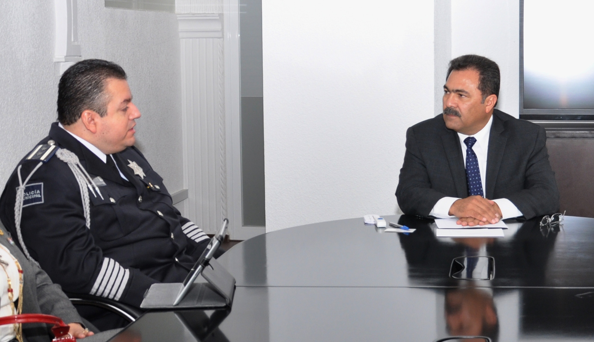 Jorge Morales y secretario de Segurida de Tijuana