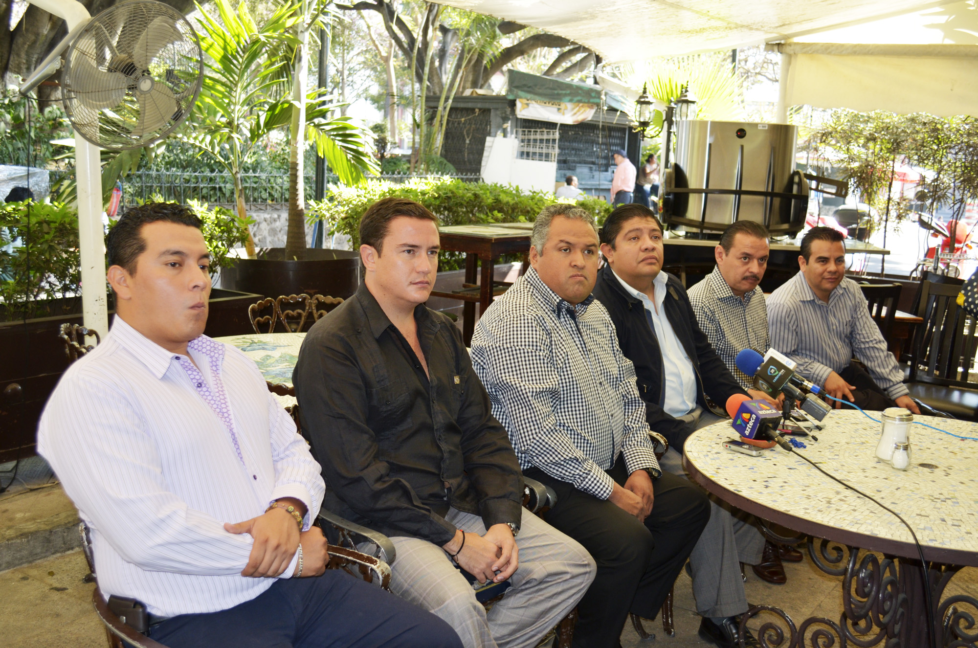 Panistas en rueda de medios