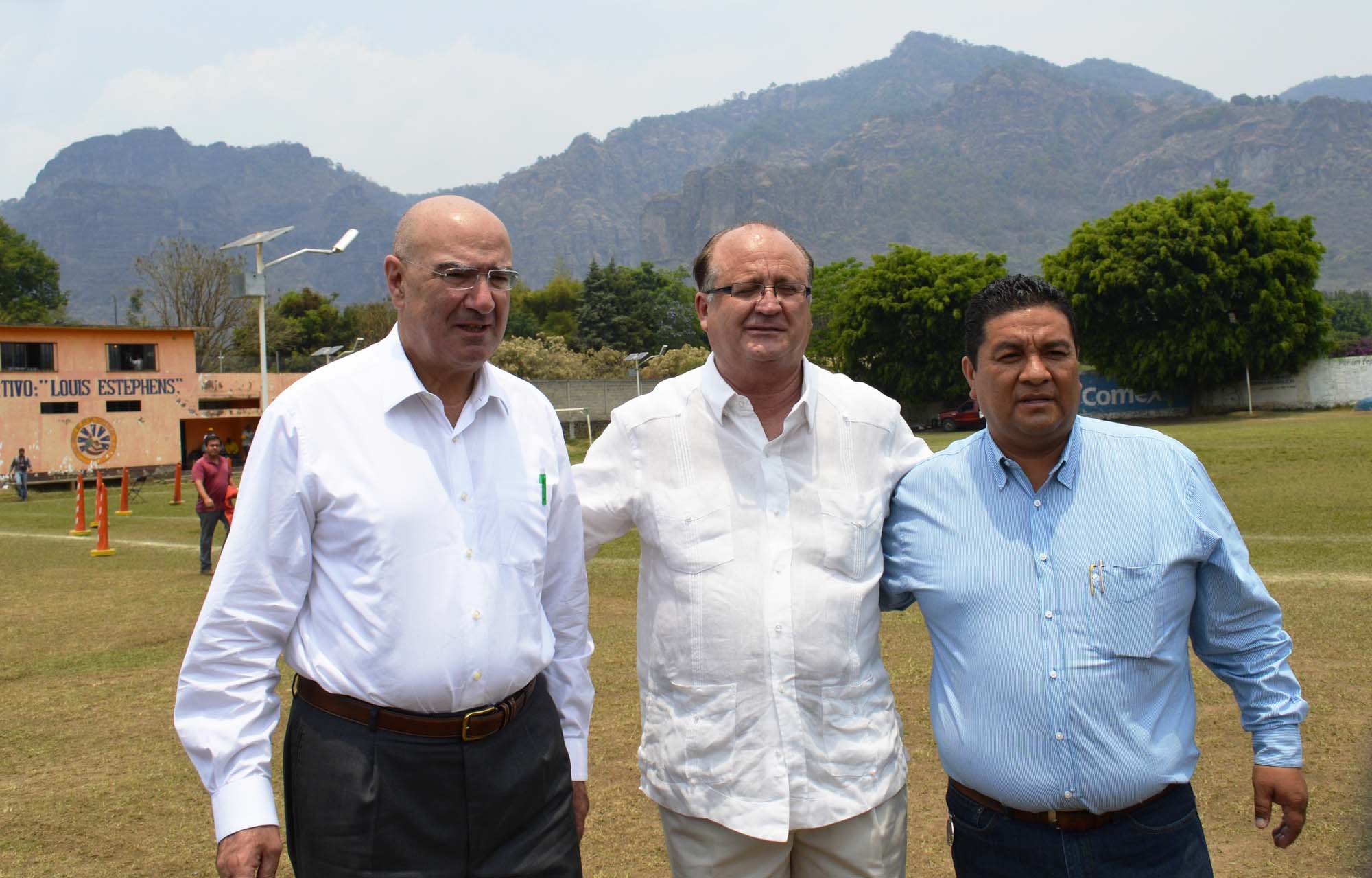 Francisco Navarrete Conde , gobernador Graco Ramìrez y delegado de la Semarnat