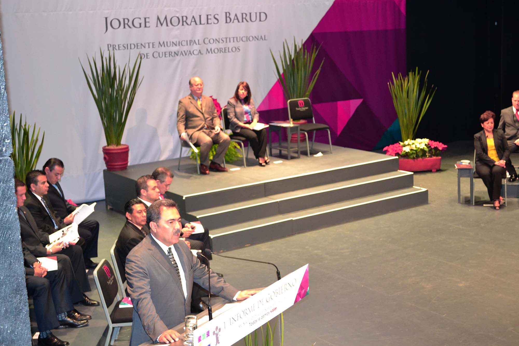 Jorge Morales Barud primer informe