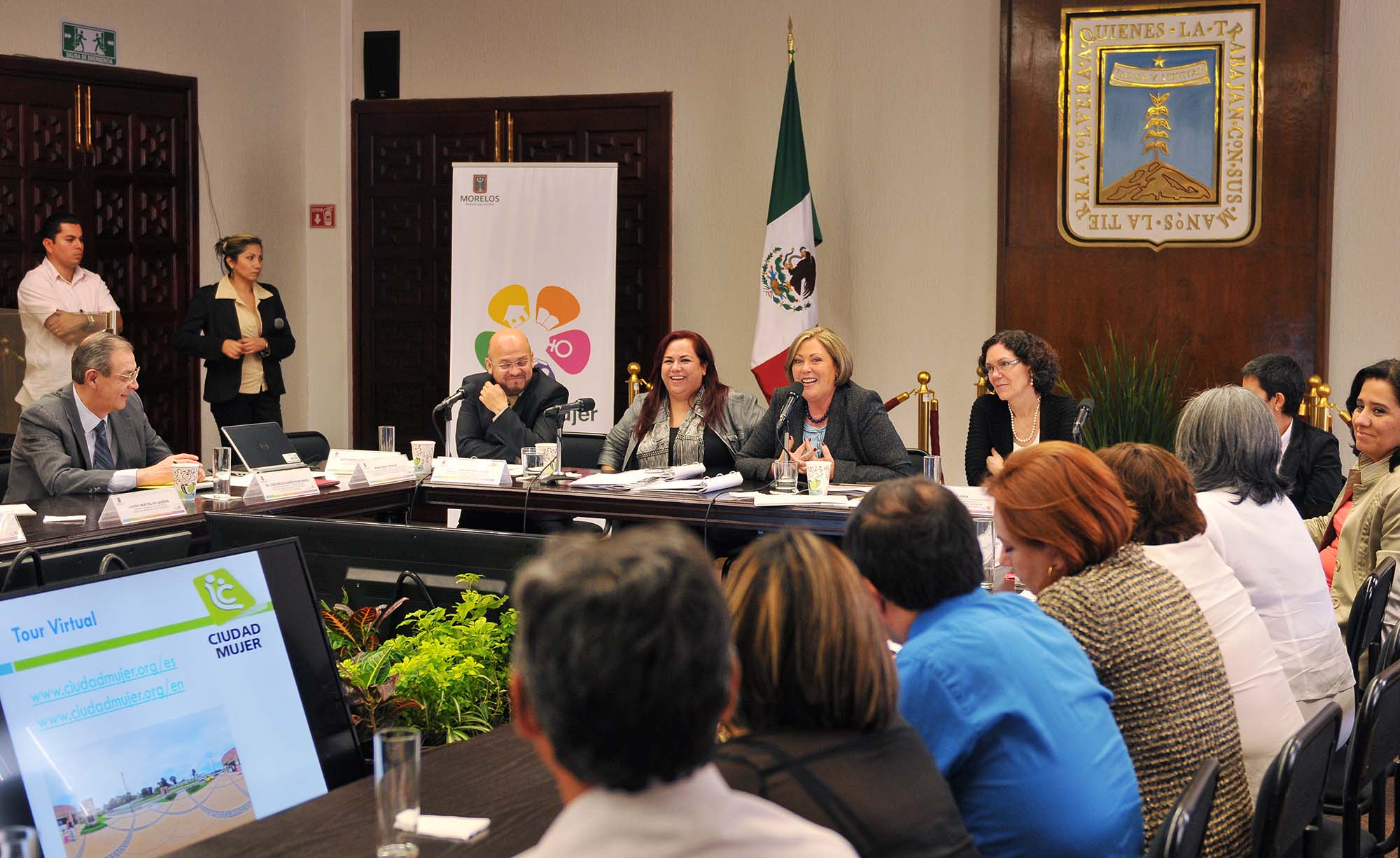 Elena Cepeda, ciudad de la mujer enero 2014 (3)