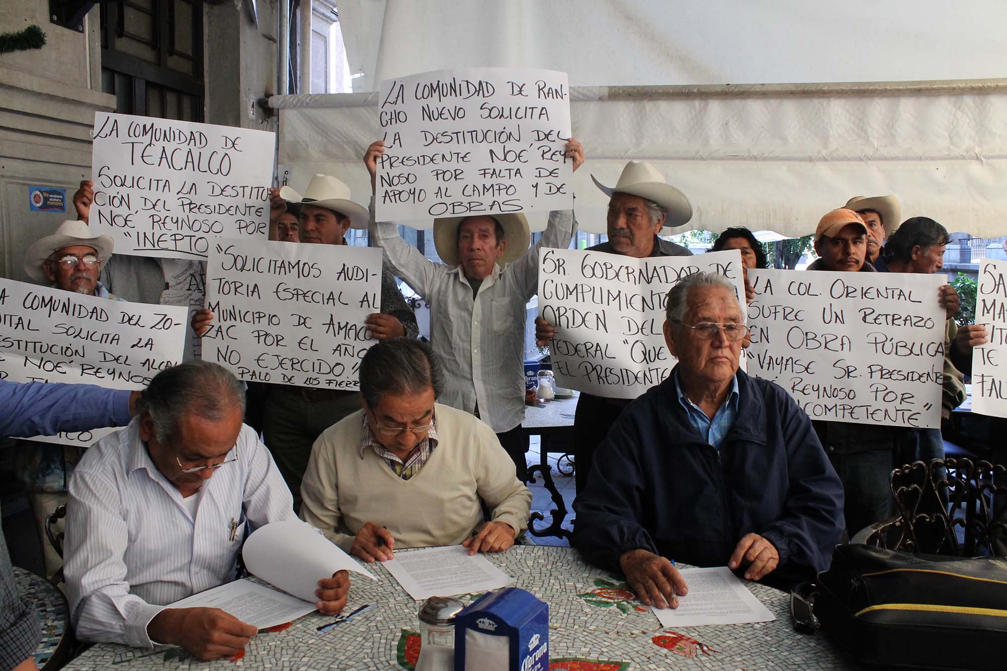 Pobladores de Amacuzac