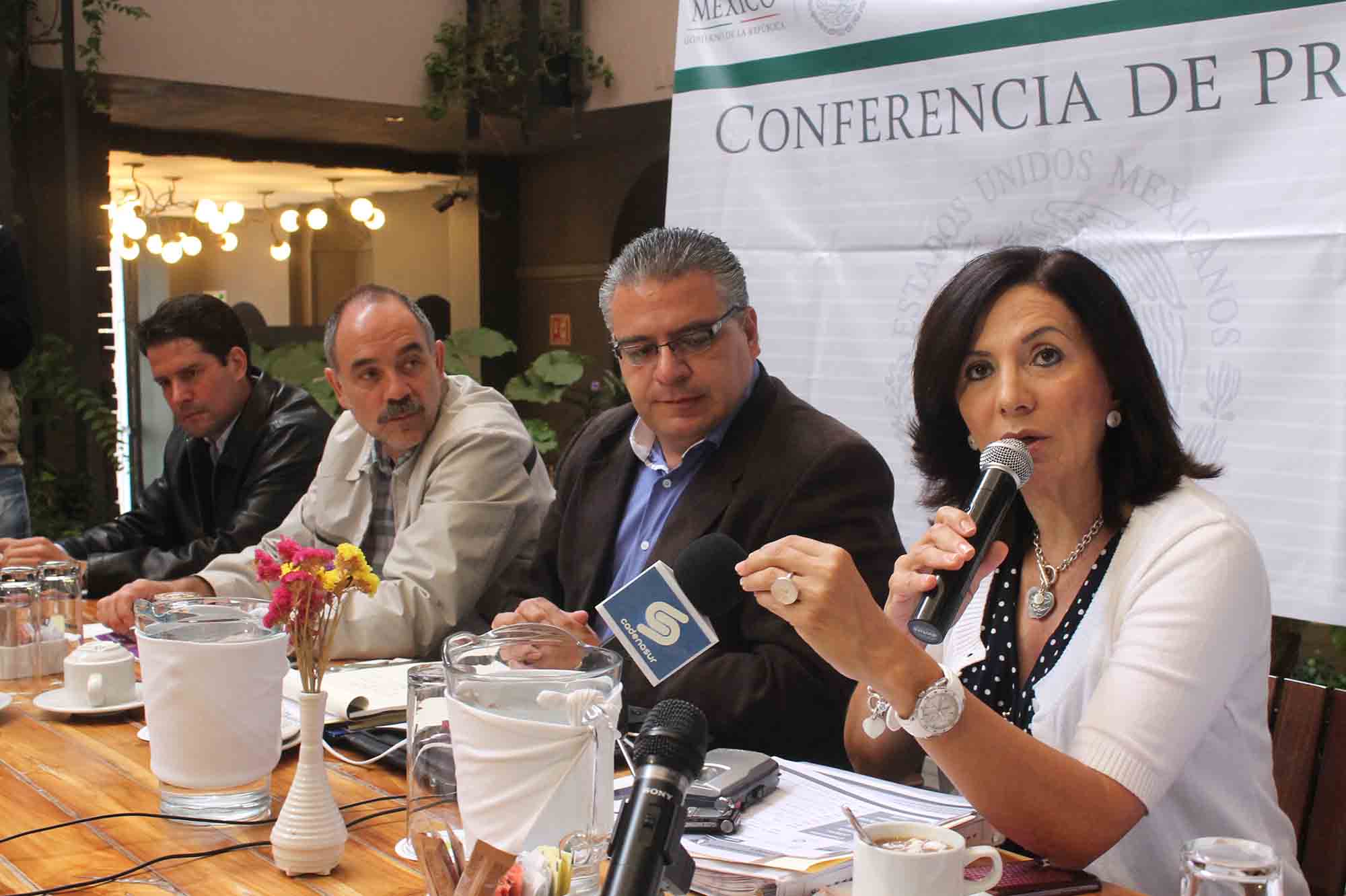 Delegados federales en rueda de presena