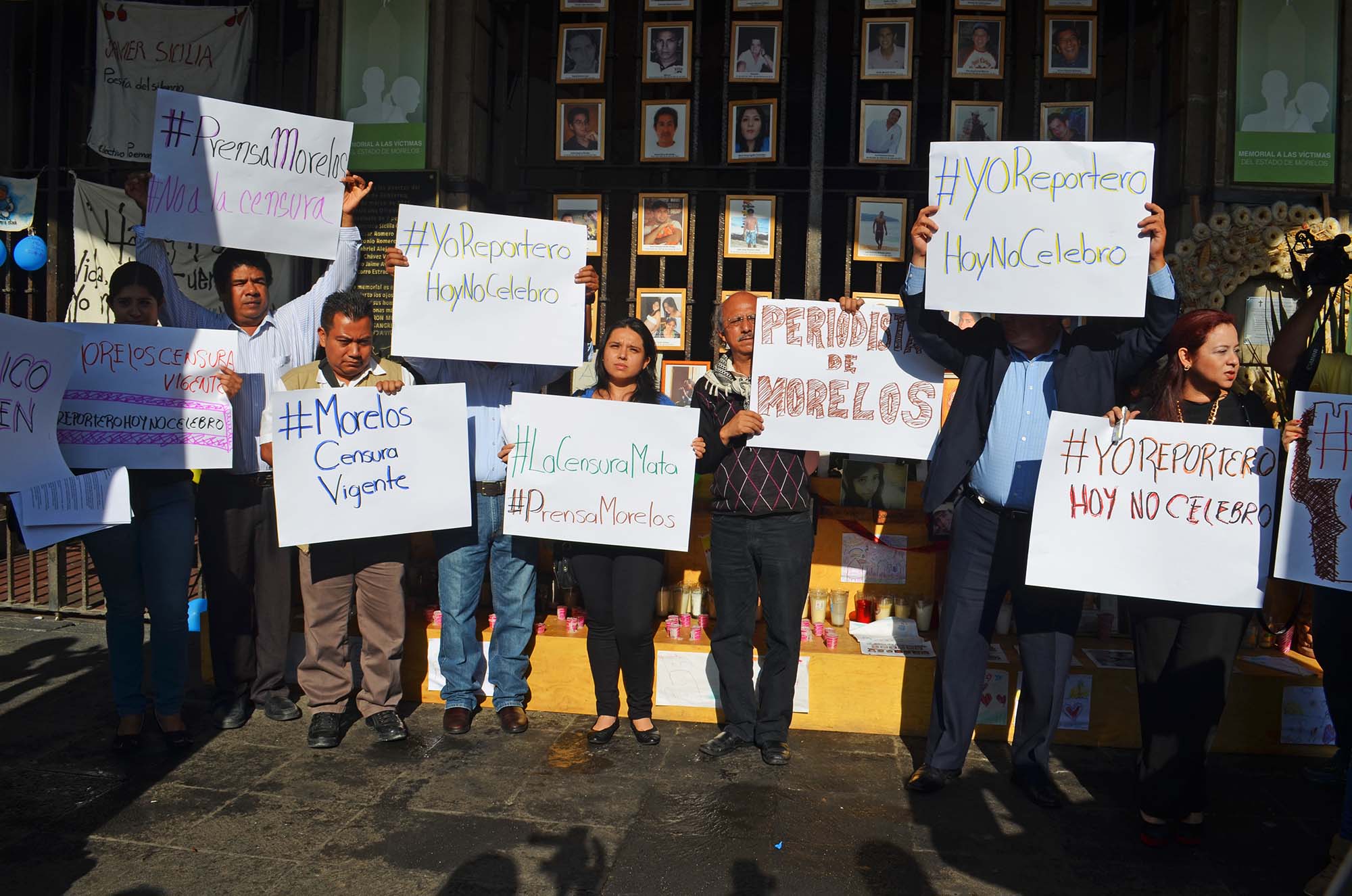Reporteros leen pronunciamiento
