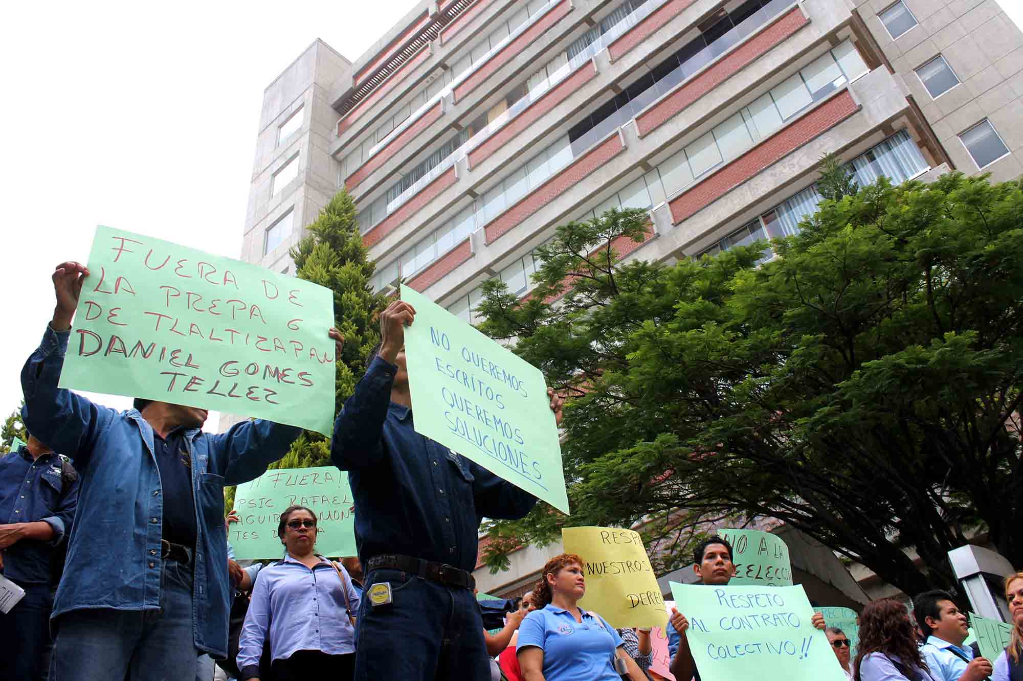 Trabajadores de la UAEM