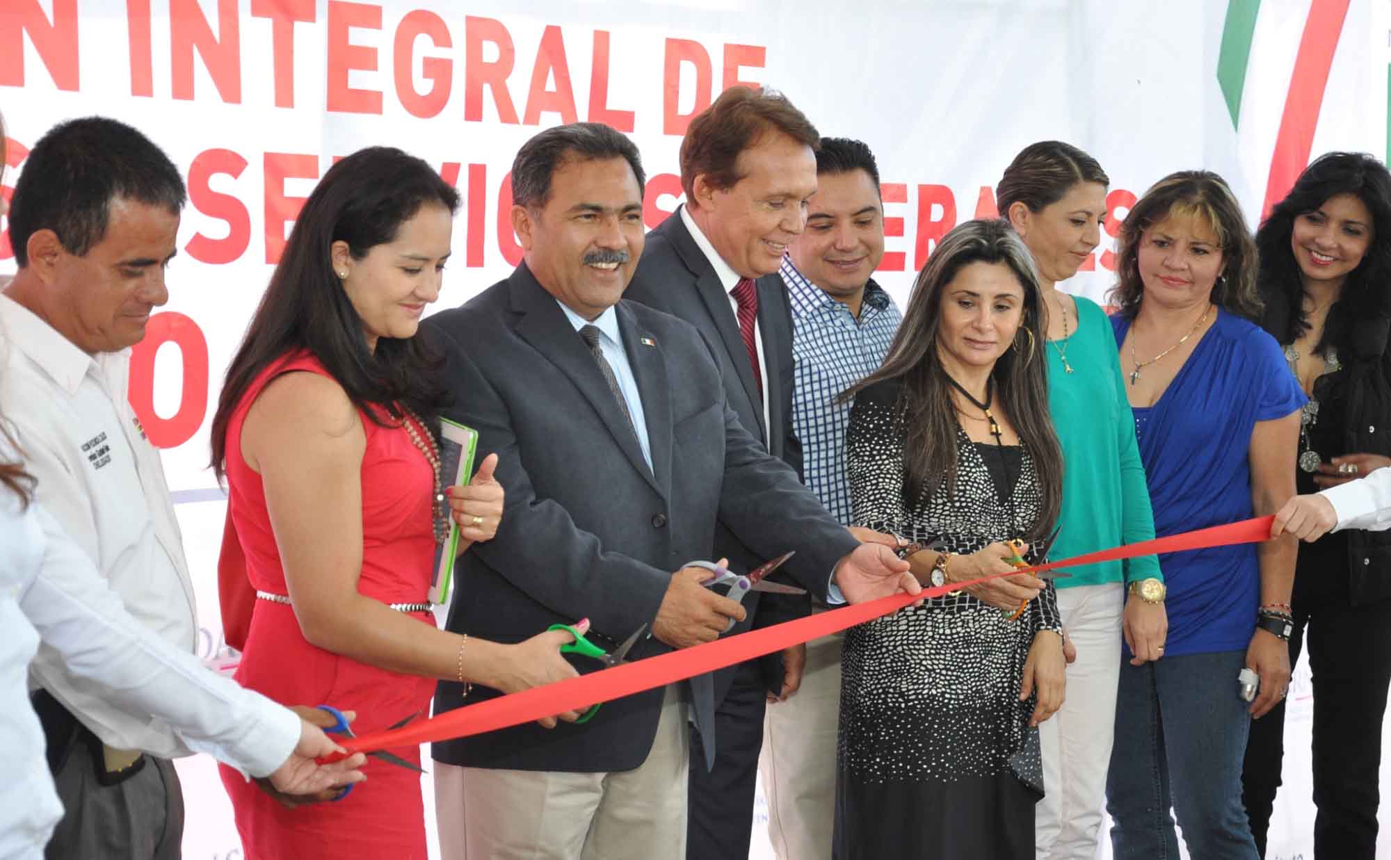 Jorge Morales Barud en la Feria de Atención Integral de Programas y Servicios Federales