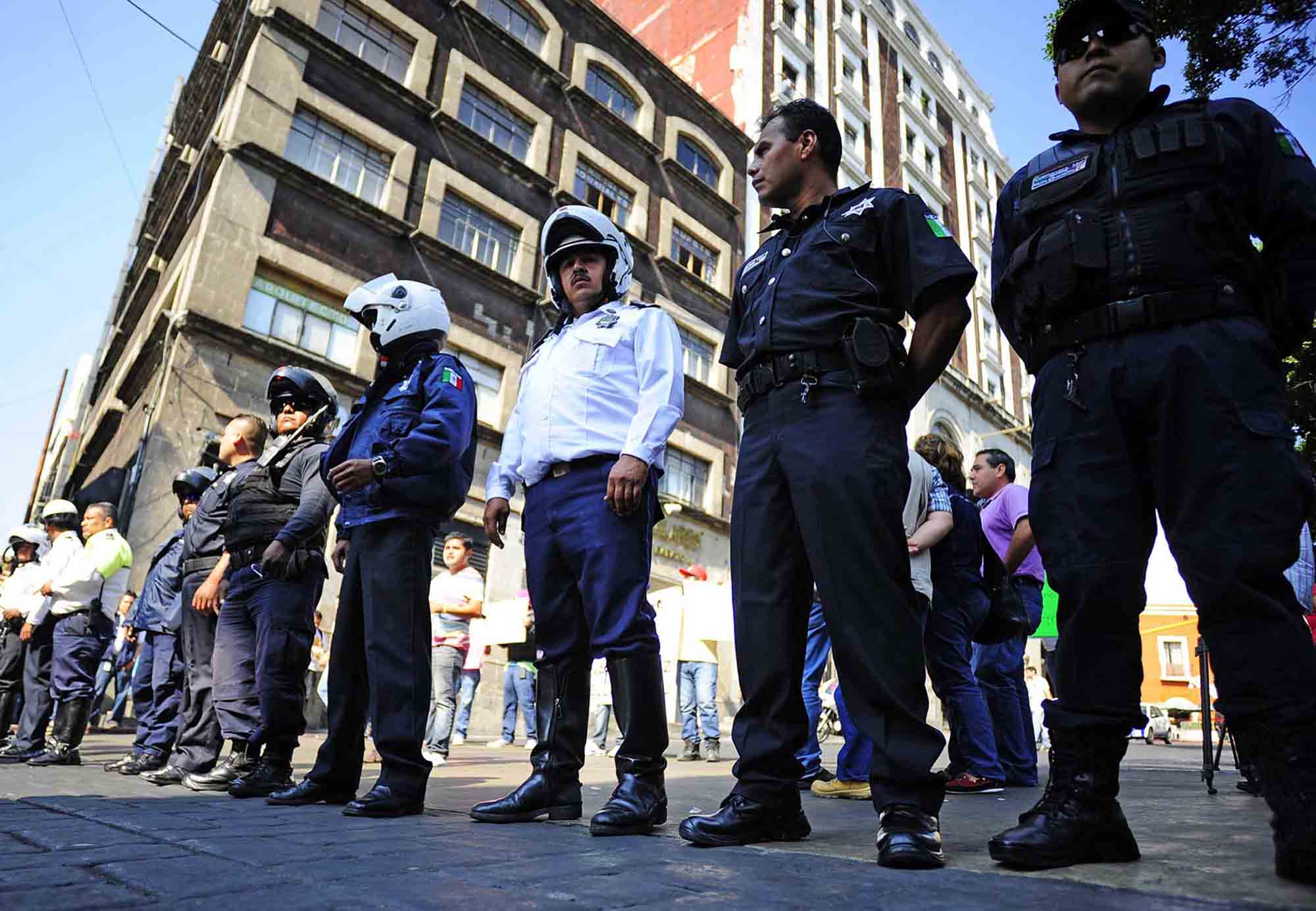 Policías. Foto de aspecto