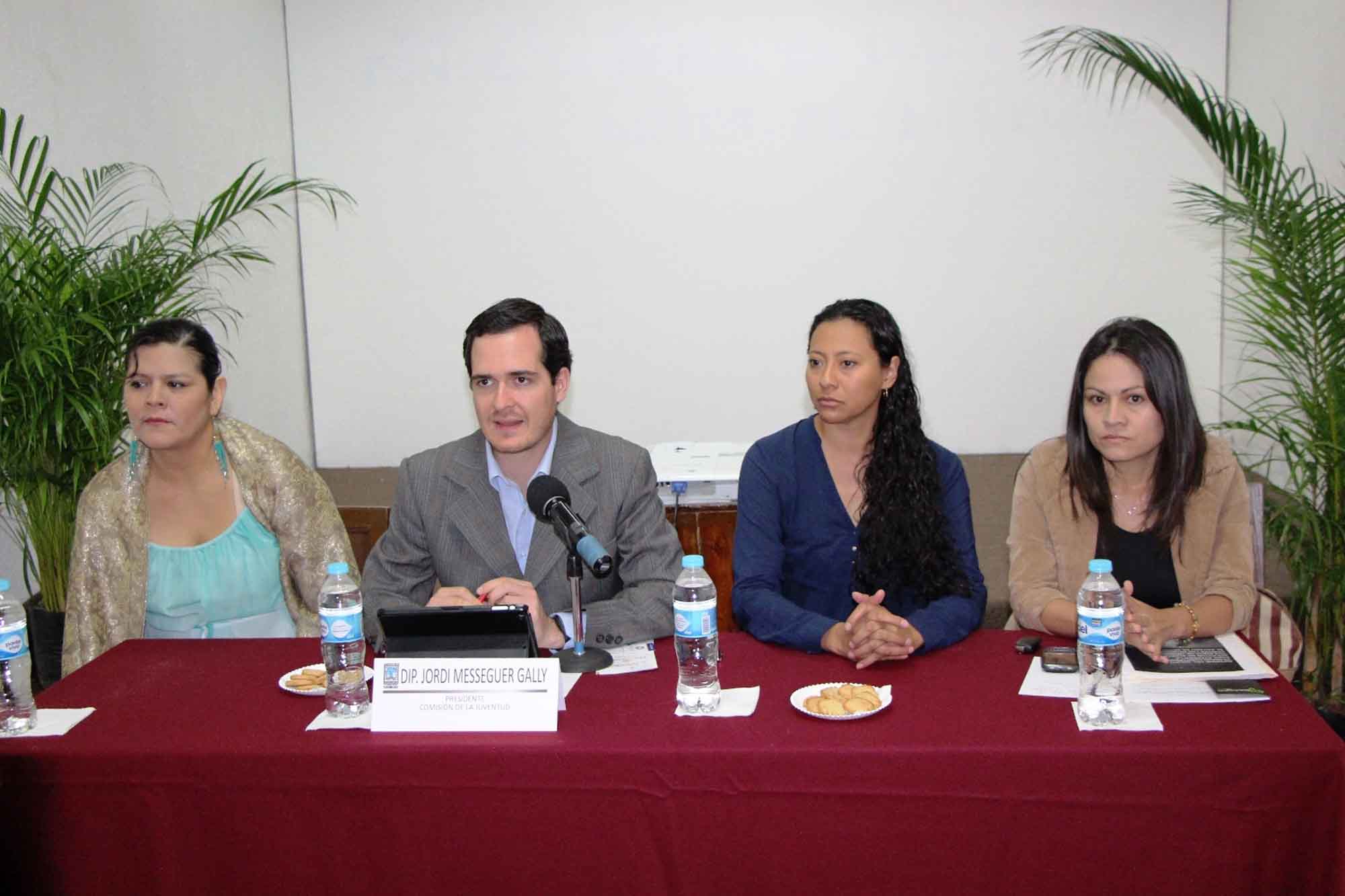 Promueve Congreso trabajo interinstitucional para prevención del suicidio