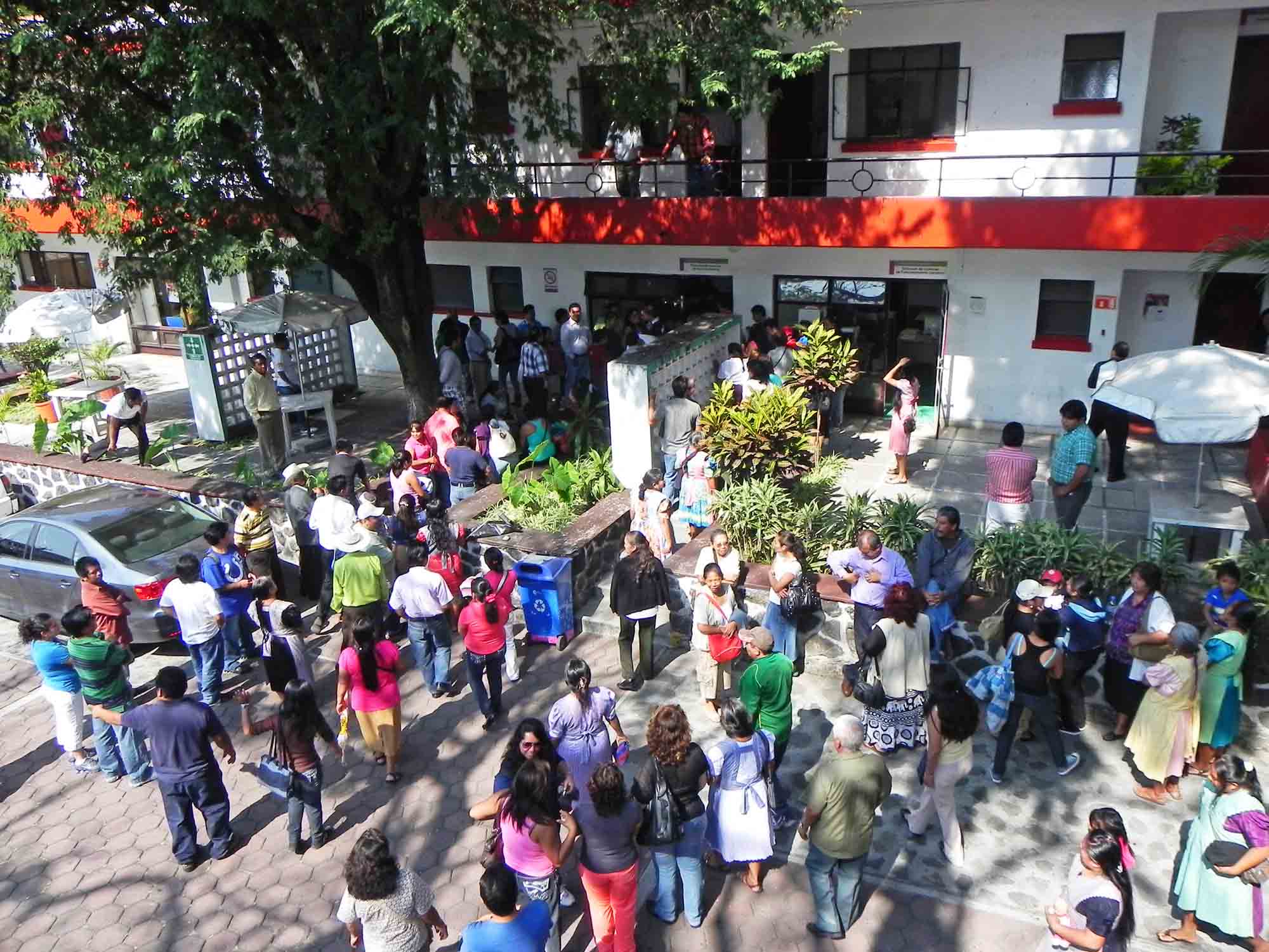 Comerciantes protestan en el Ayuntamiento de Cuernavaca