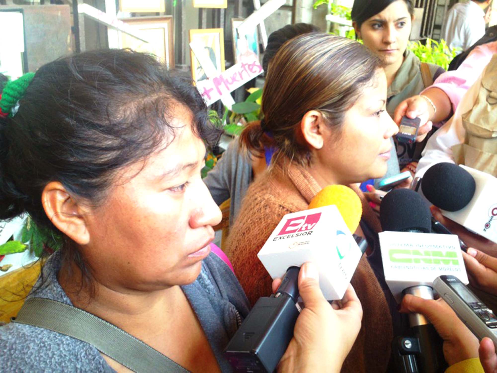 Familiares de detenidos