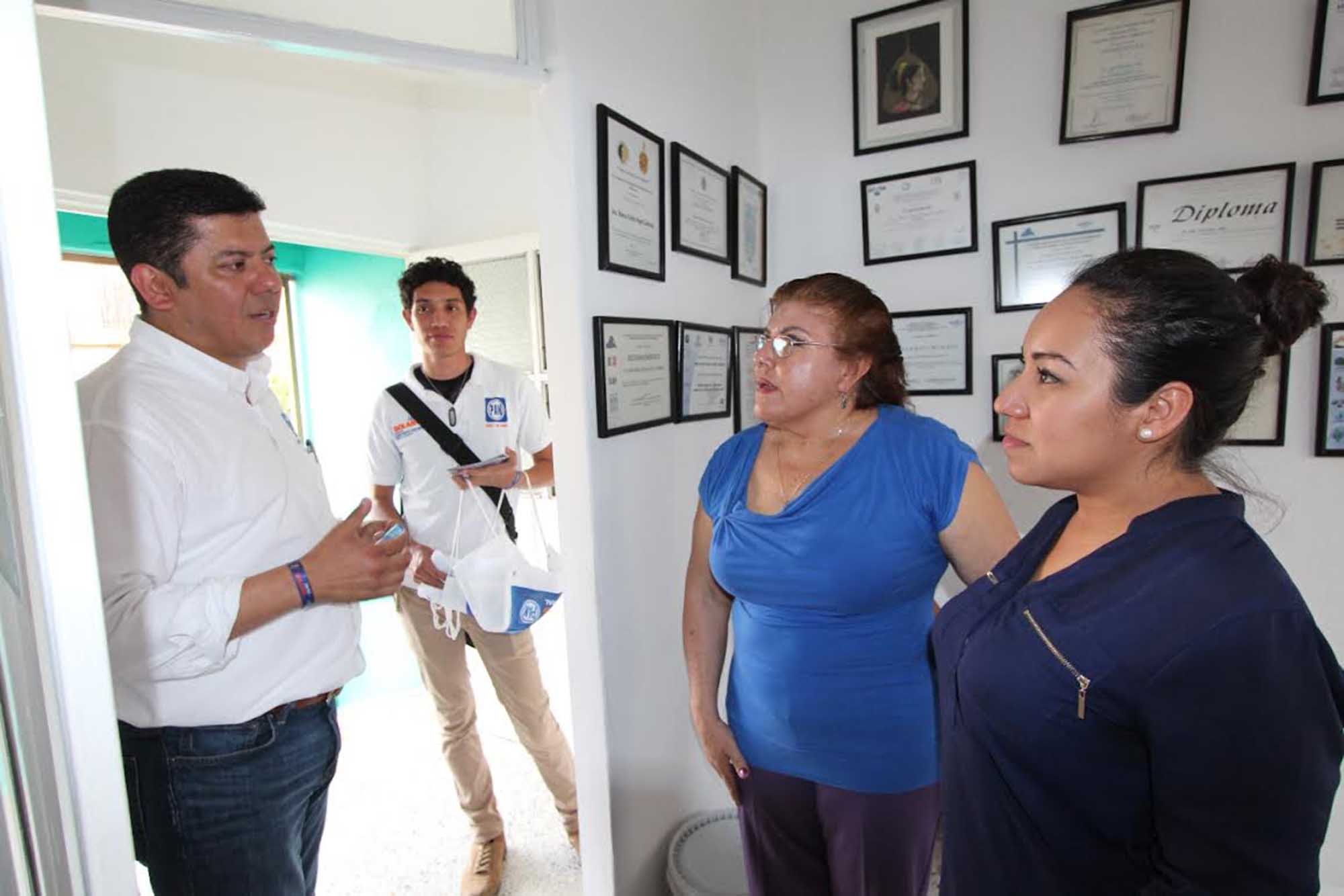 Javier Bolaños A.