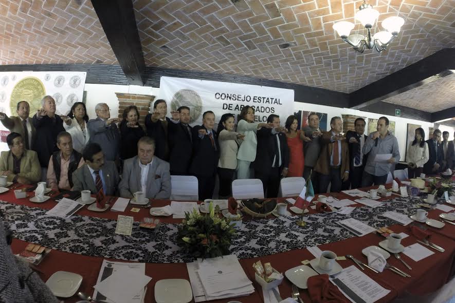 Cuauhtémoc y abogados