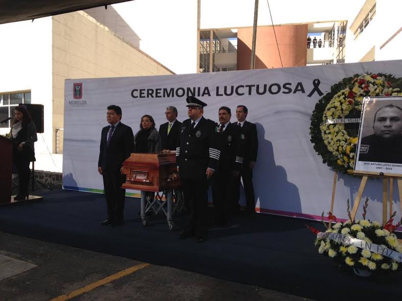Homenaje policí­a