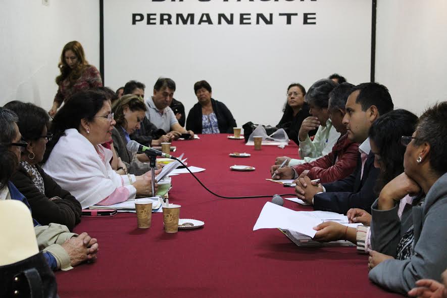 Jubilados y diputados