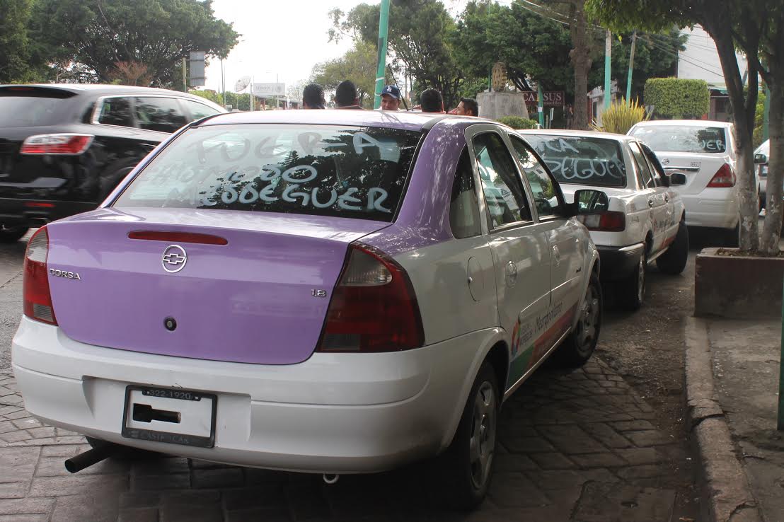 Protesta por Un dí­a sin taxi