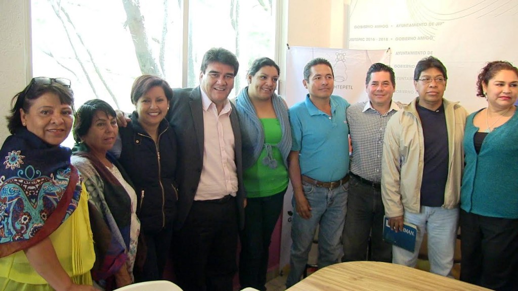 Manolo-Aguero-Tovar-y-comite