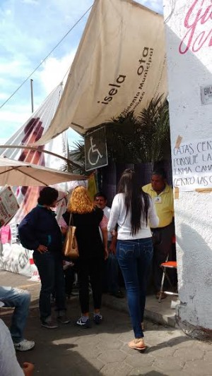 Acaldía de Temixco tomada