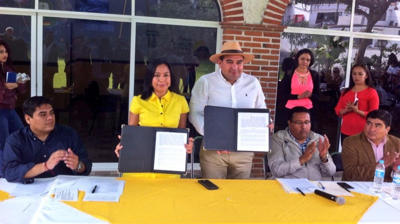 Firma gobierno convenio con Yautepec a favor de migrantes