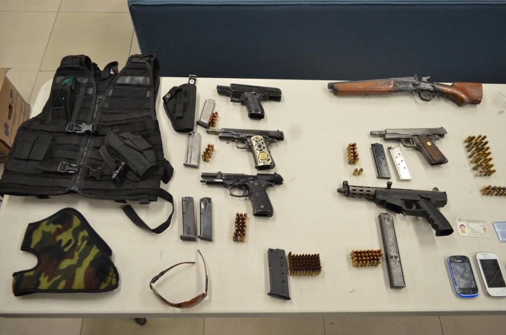 Decomiso a macusado de narcomenudeo