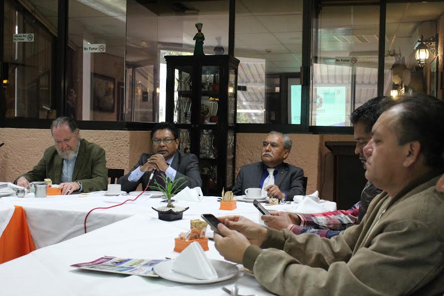 Piden empresario a gobernador solucione conflicto universitario porque afecta inversiones