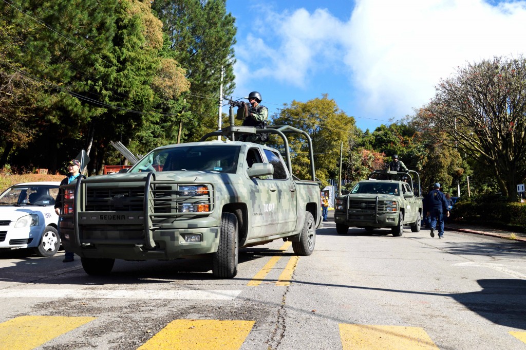 Militares escoltas de Cuauhtémoc. foto aspecto