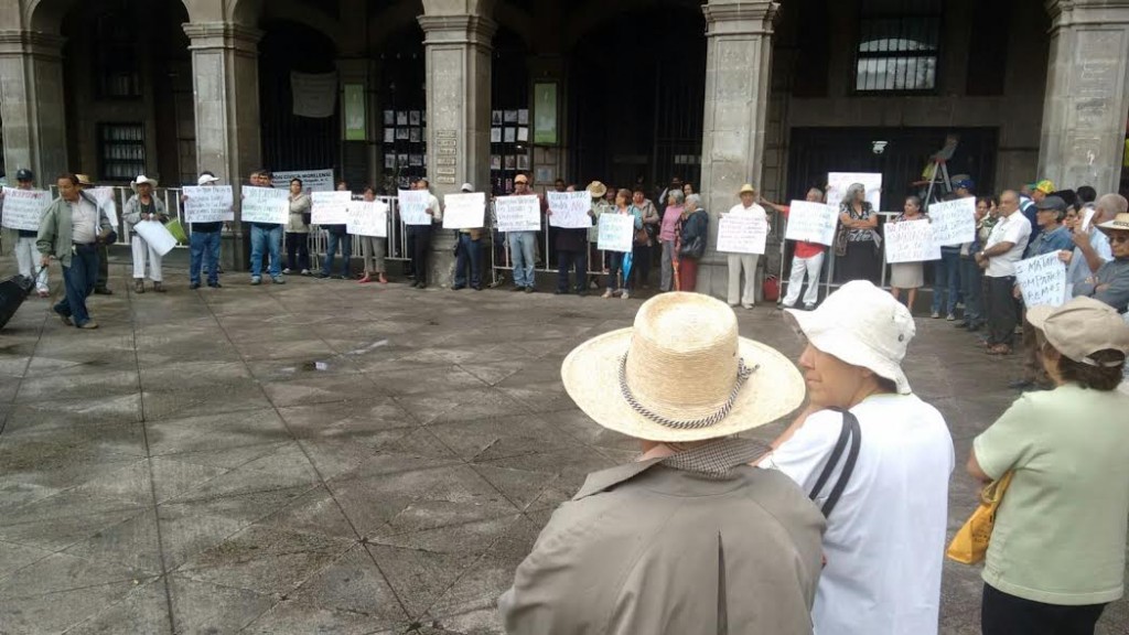 Muestran solidaridad con activista