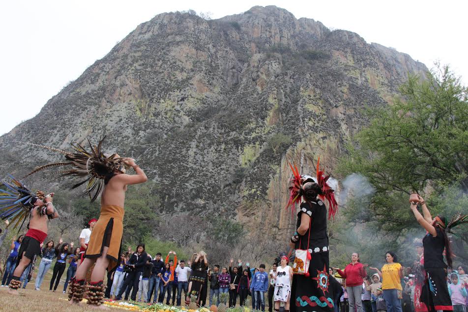 Celebra UAEM la Fiesta del Sol en Chalcatzingo