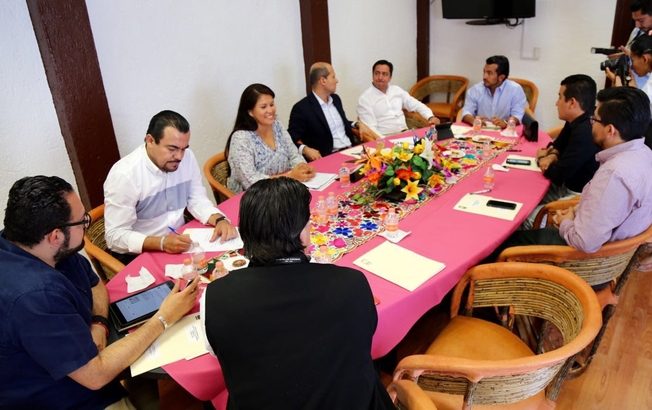 Desechan diputados solicitud de juicio político en contra  de Graco Ramírez