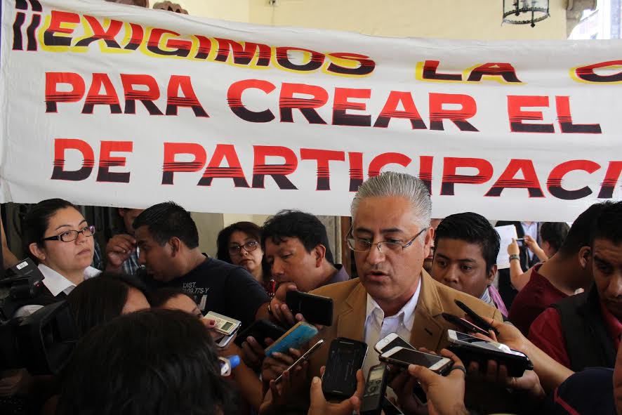 rector Alejandro Vera J.