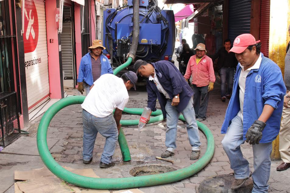 Redobla SAPAC acciones de desazolve por temporada de lluvias