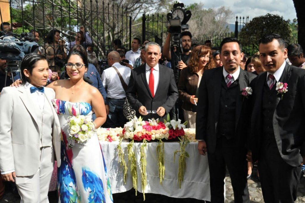 Mónica Parra y Tania Castro
