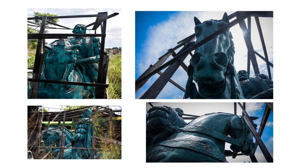 Estatua ecuestre de Hernán Cortés