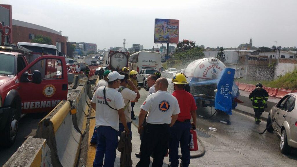 choque en Paso Express