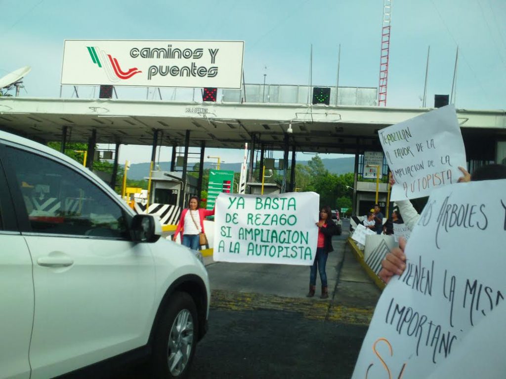 pobladores-se-manifestan-en-casetas