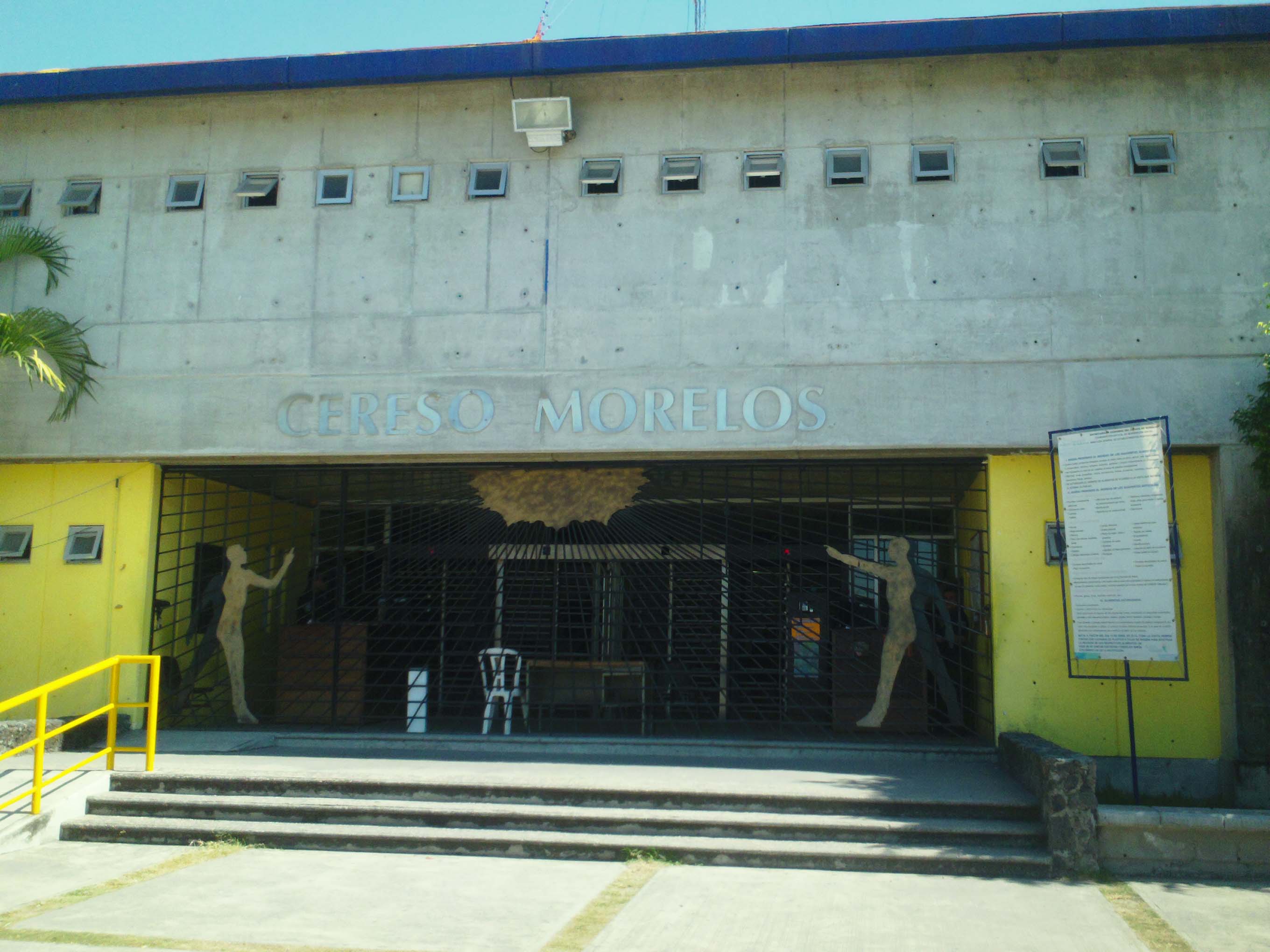 Internos disfrutarán cena especial por fin de año