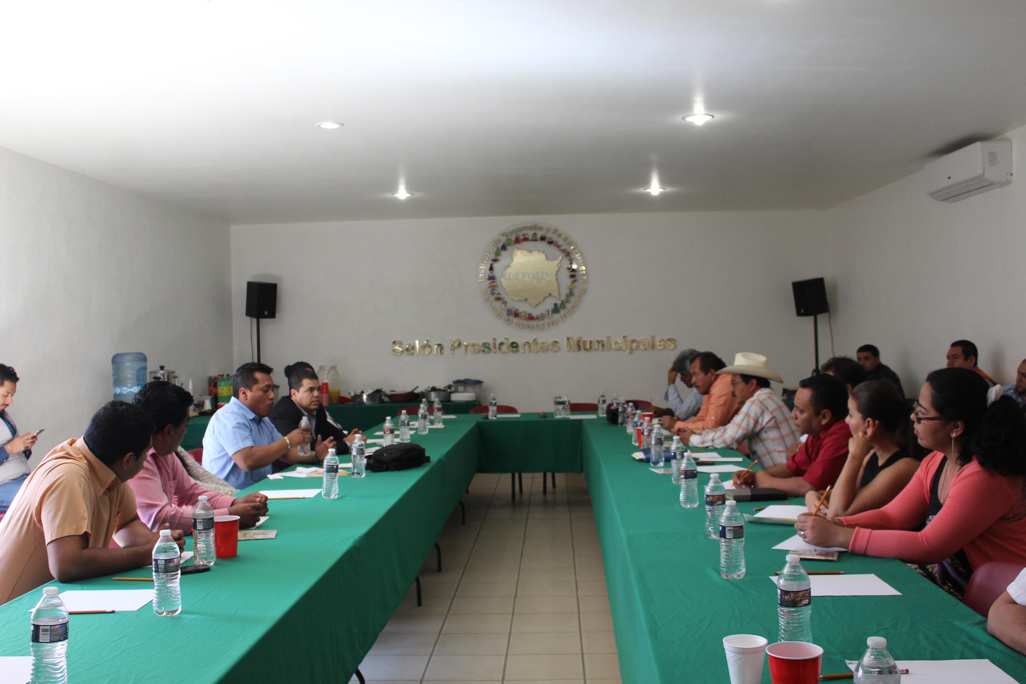 Rescate financiero a municipios es un premio a la impunidad: Toledo Bustamante