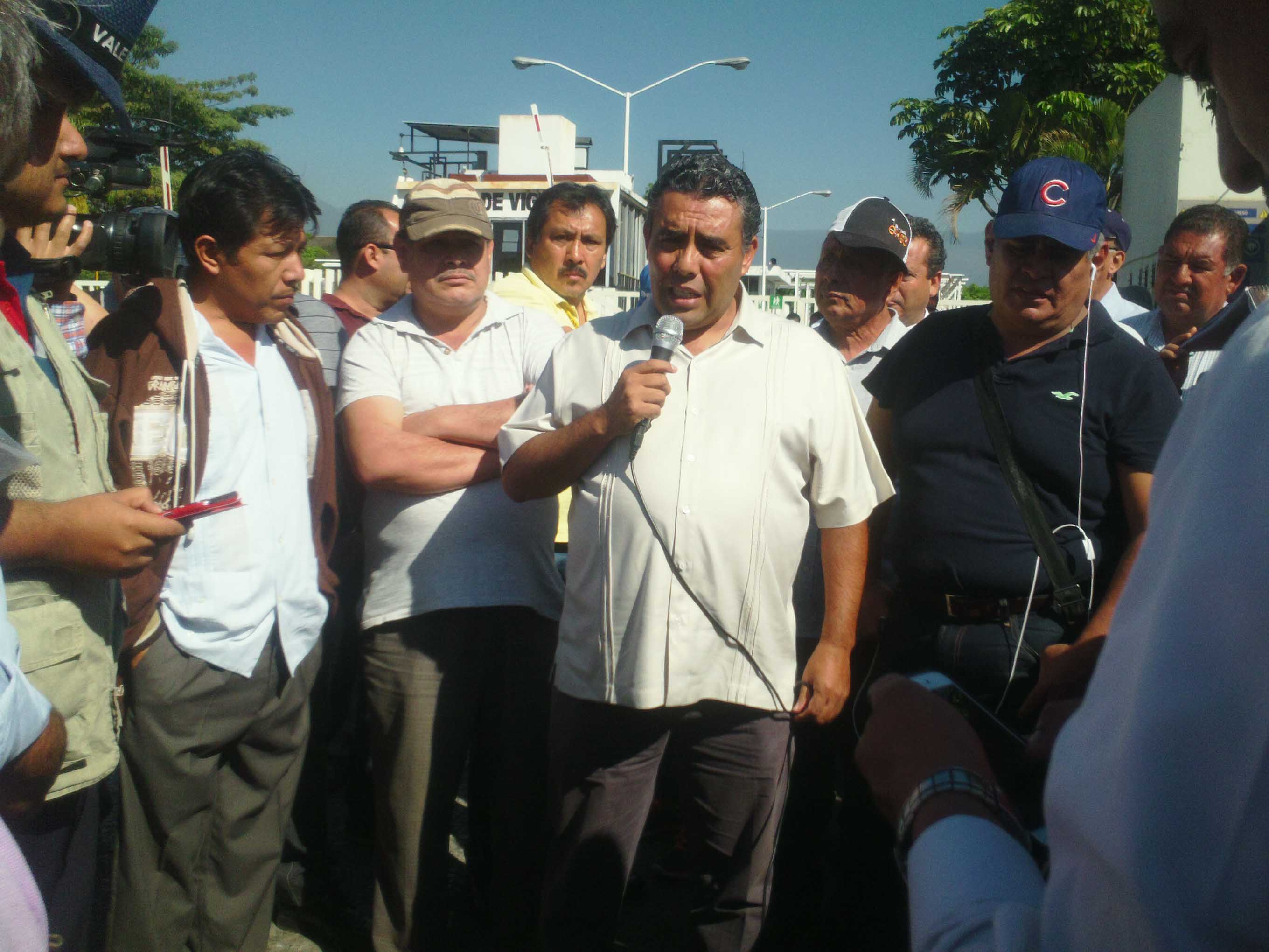 Analiza la SMyT posible  aumento a tarifa de transporte público